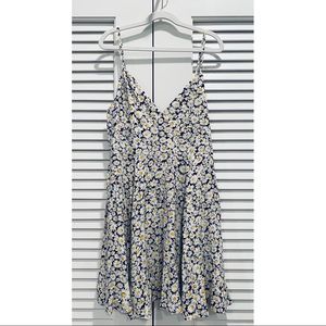 Forever 21 | Daisy print dress